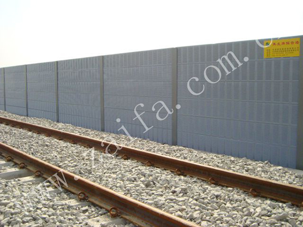 鐵路線聲屏障